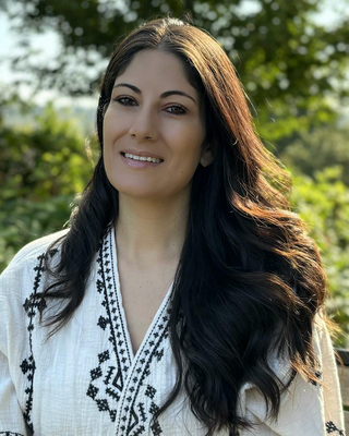 Izabelle Allouche profile image